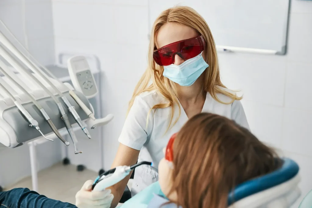 What to Expect During Endodontic Treatment