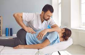 When to Seek Medical Help for Back Pain Symptoms